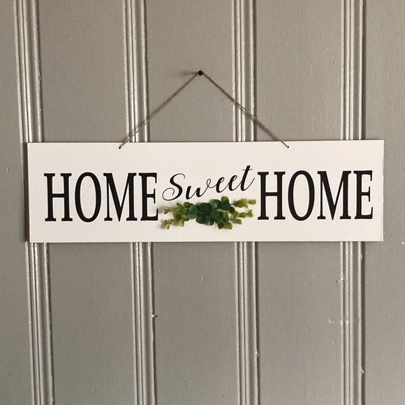 NWT White w/ Black HOME SWEET HOME 🍃 Horizontal Wooden Decor Sign w/ Greenery - Picture 12 of 13